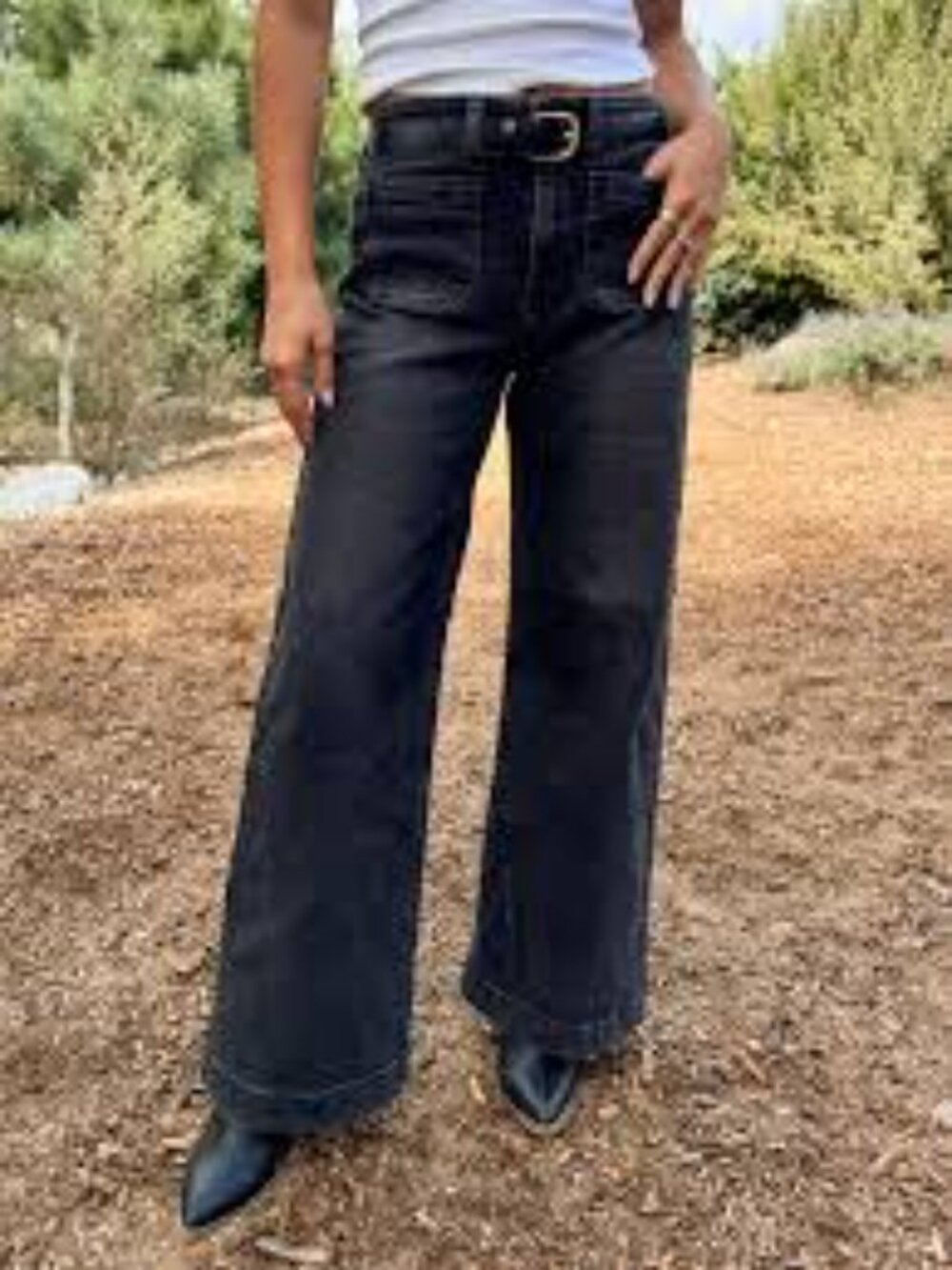 We The Free Black Benji Relaxed Wide Leg Jeans Size 29